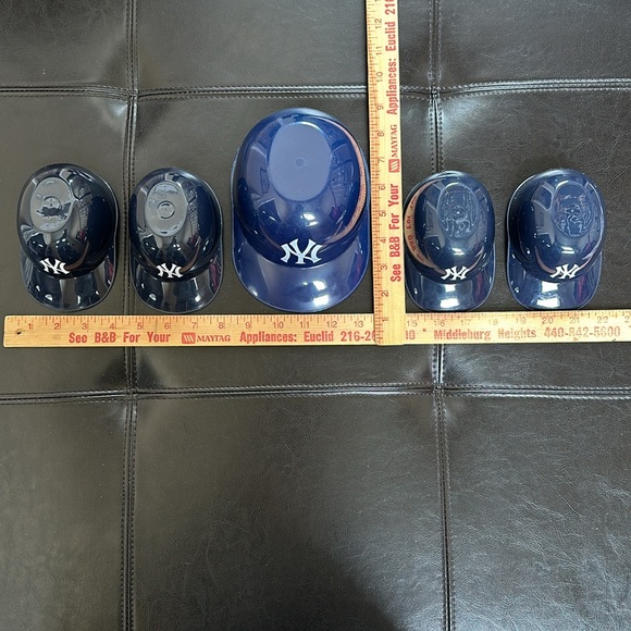 NY Yankees ice cream/snack cup/bowl hats - Picture 7 of 16